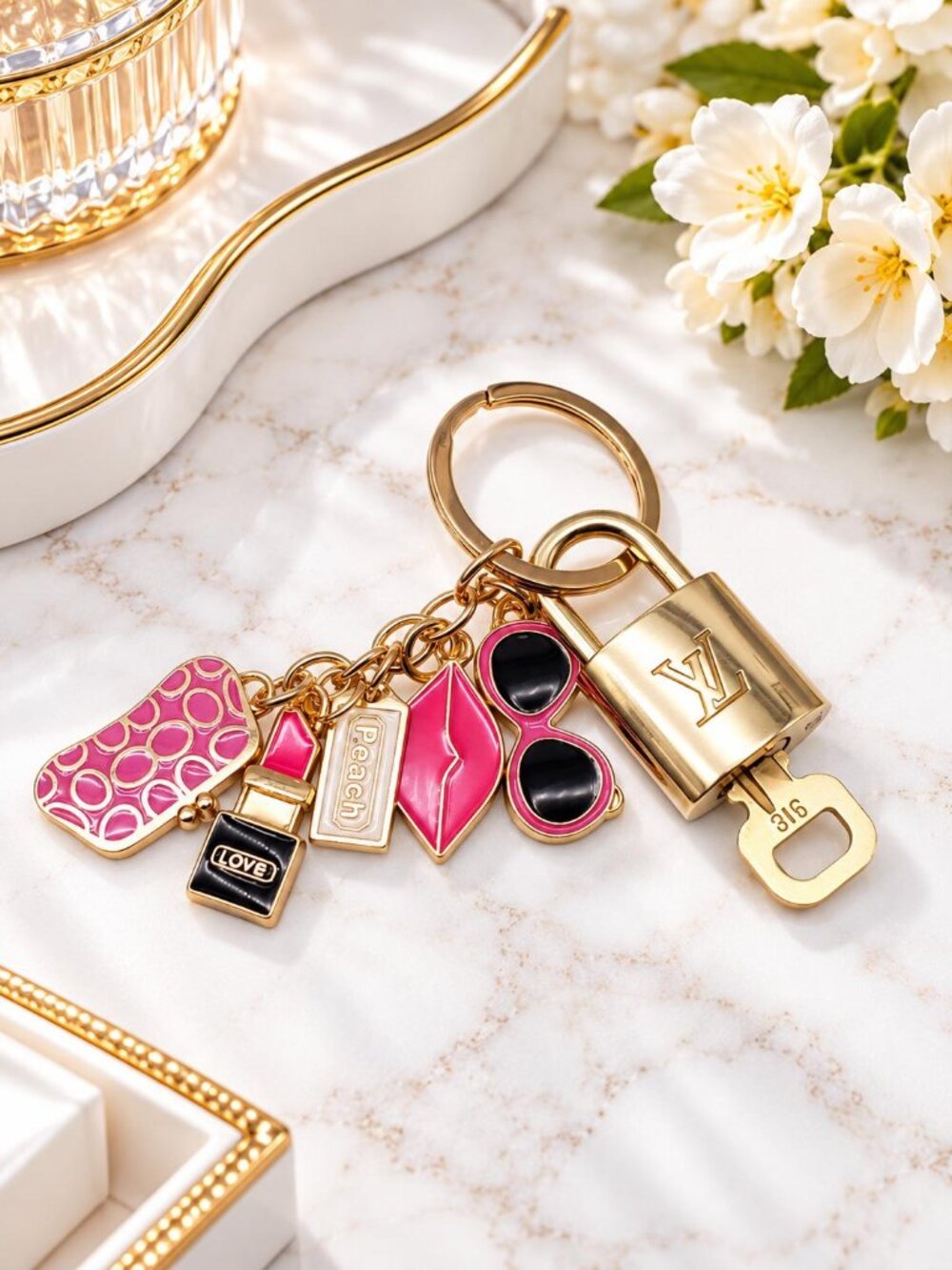 Authentic Louis Vuitton Padlock Gold 🔒 Key Set + Unbranded Keychain Charm